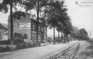 RENDEUX HAUT HOTEL ARRET DU TRAM 09-06-1921.jpg